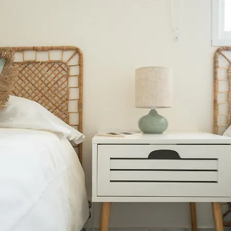 Vistamar Laguna Apartment
