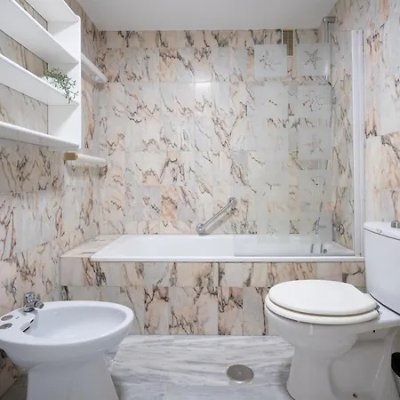 Vistamar Laguna Apartment